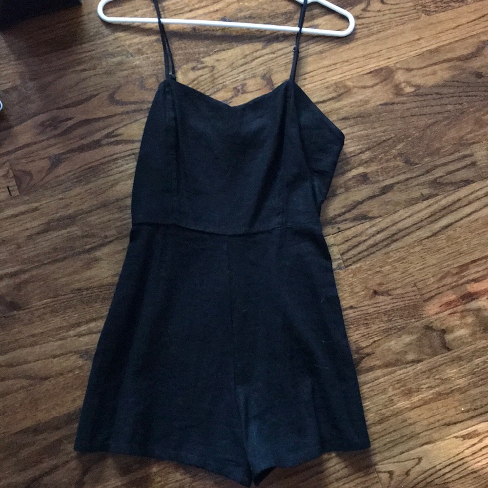Black forever 21 cute, stylish romper